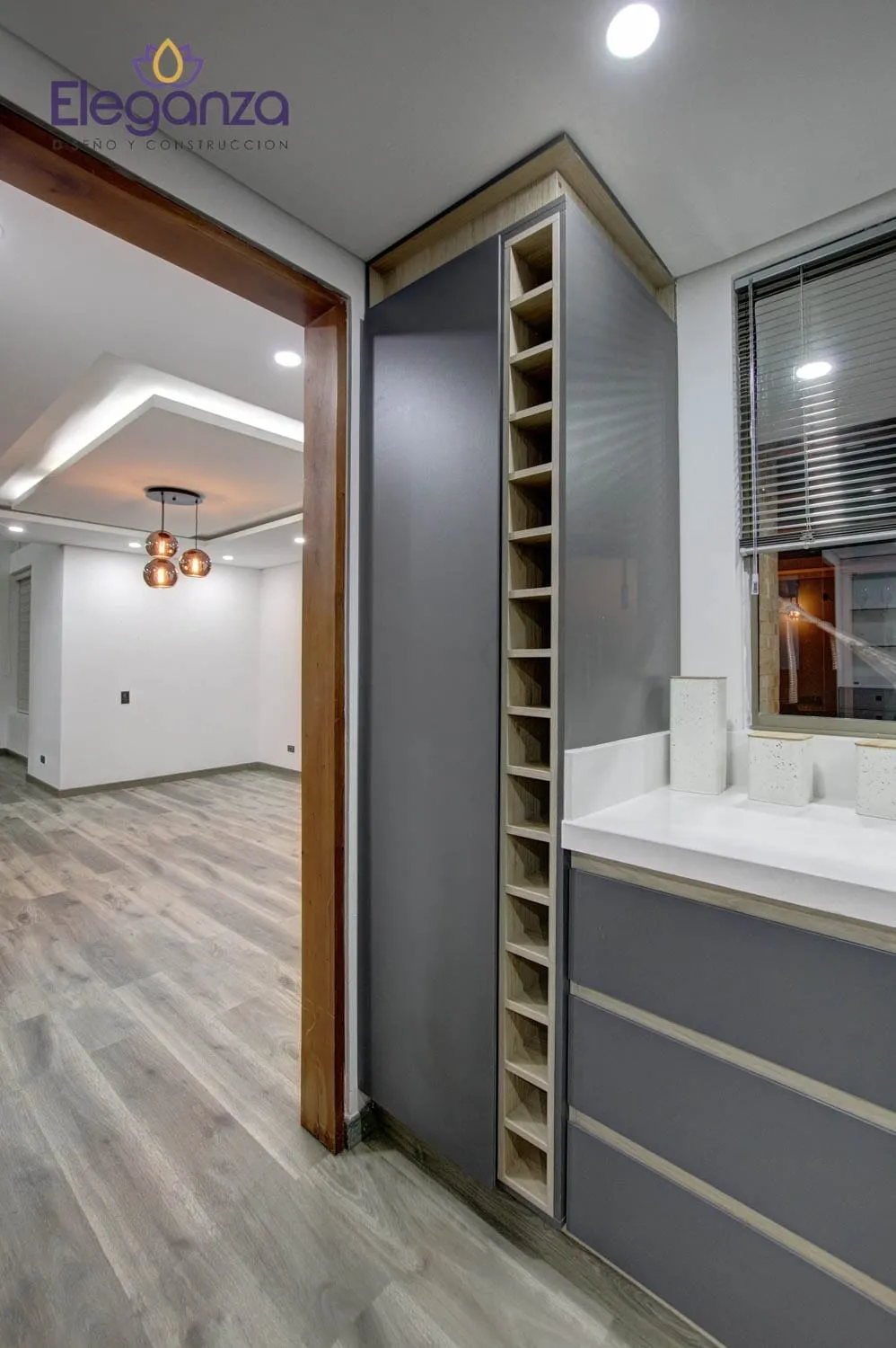 Cocina integral gris cava vinos