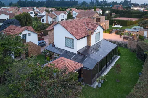 Remodelación casa campestre domo vidrio drone Chía